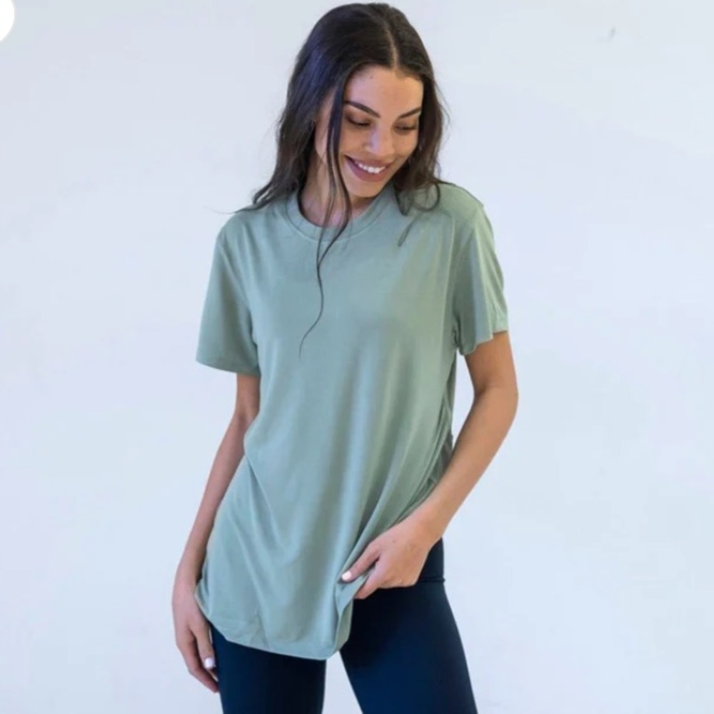 Sage top perfect for working out or lounging. Offers accepted